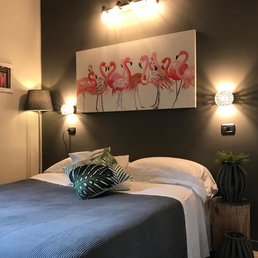 Tonni Apartment *