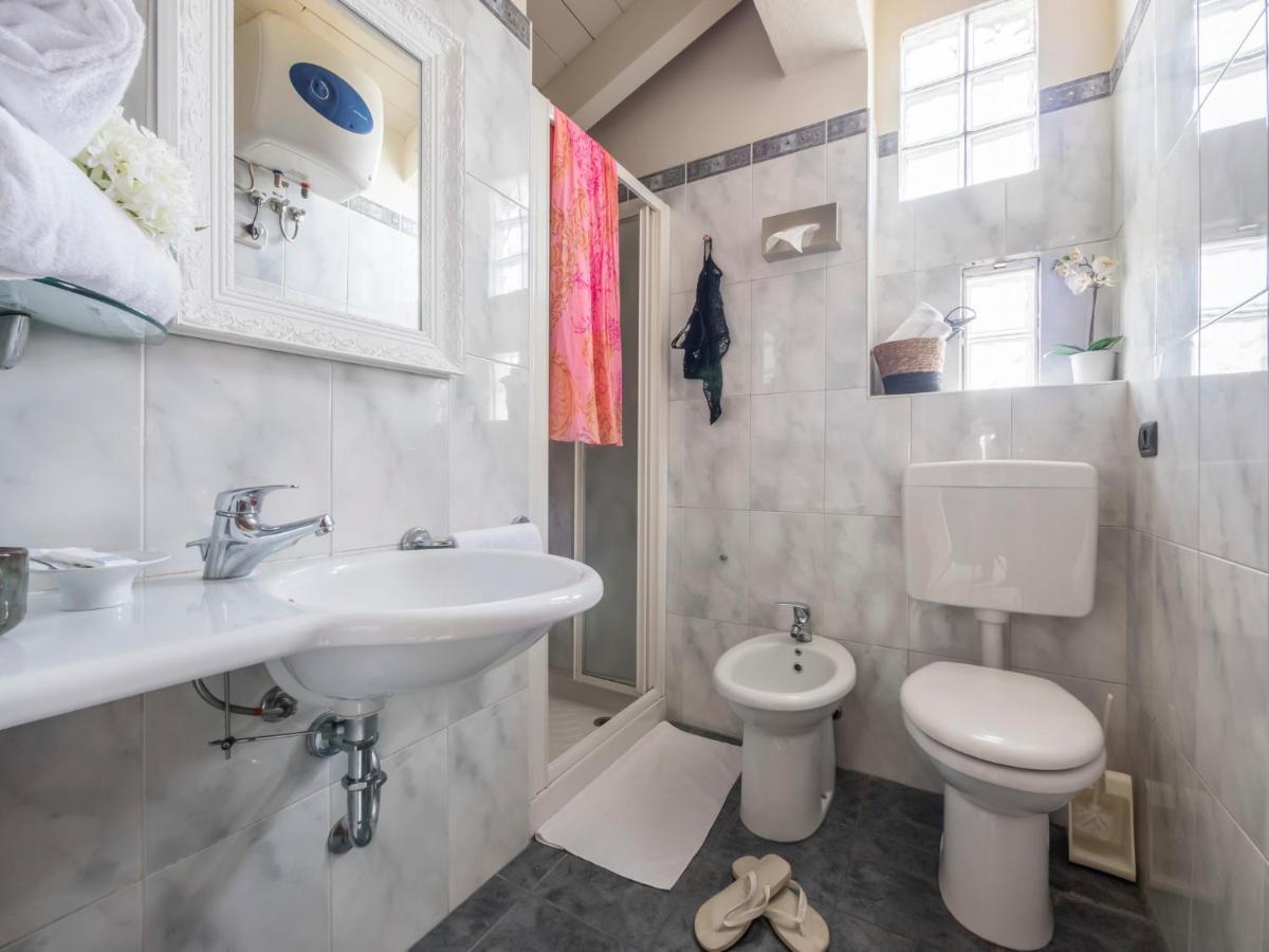 Apartment Tonni Gabicce Mare
