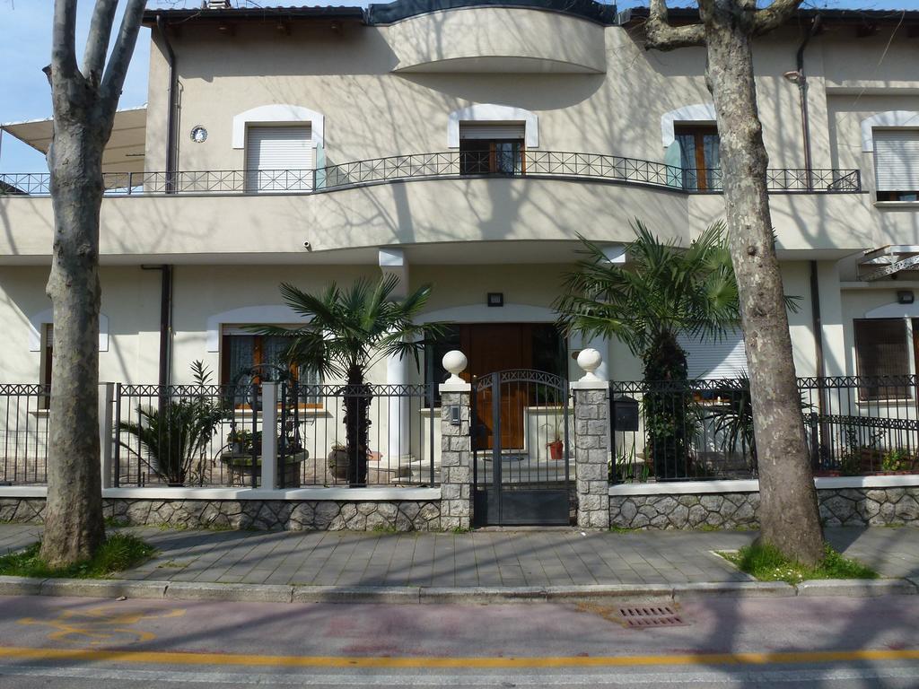Apartment Tonni *